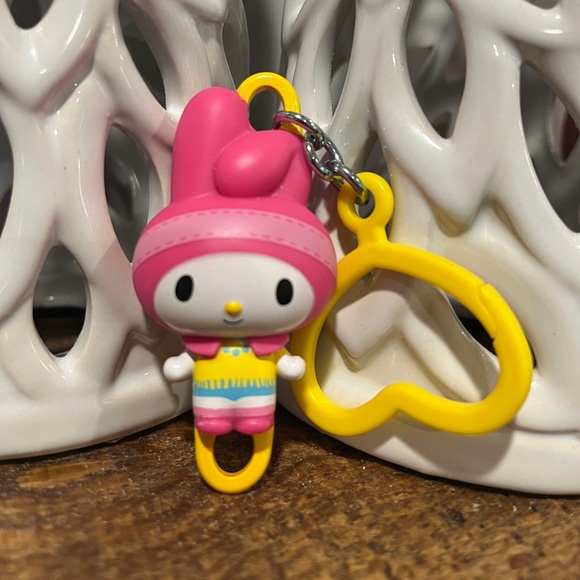 New! My Melody! - Picture 2 of 6